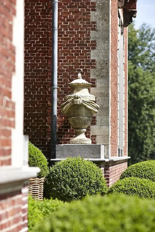 B&B Exclusive Guesthouse Chateau De Spycker Brugge Bed & Breakfast